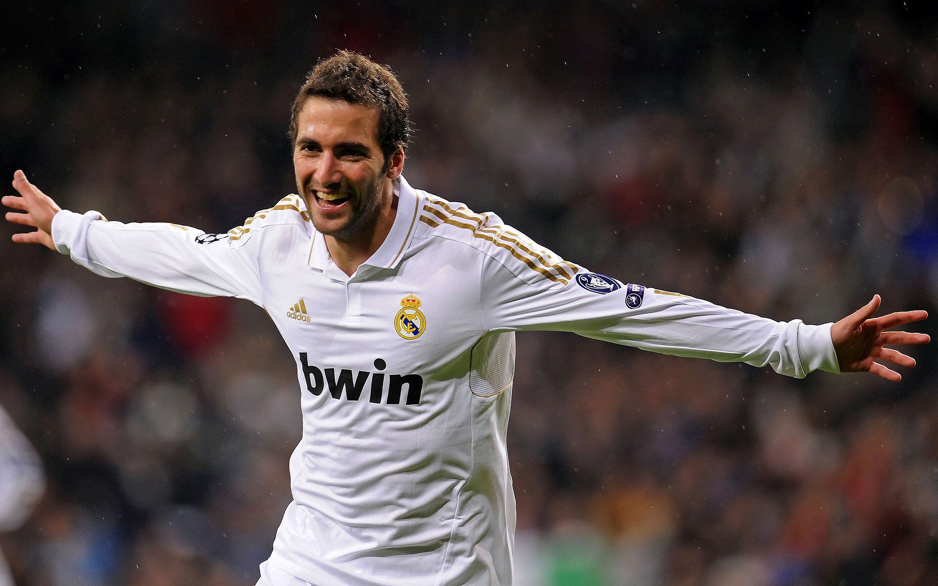 爱游戏智能平台-“球迷愿望：最喜欢的比赛瞬间票选榜”，球迷介绍